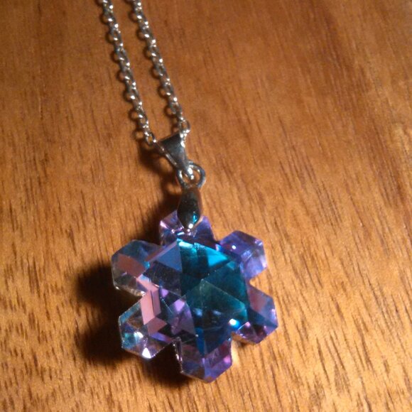 Mystic Color Crystal Snowflake Brass Pendant Stainless Steel Necklace - Picture 4 of 16